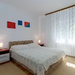 Appartement Melita Lara By Interhome Trogir