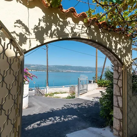 Melita Lara By Interhome Traù